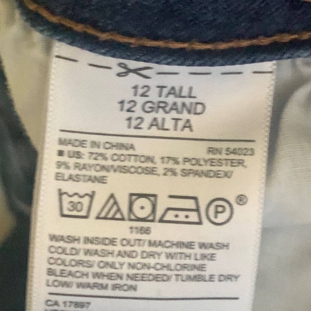 Women’s jeans, old navy, high rise